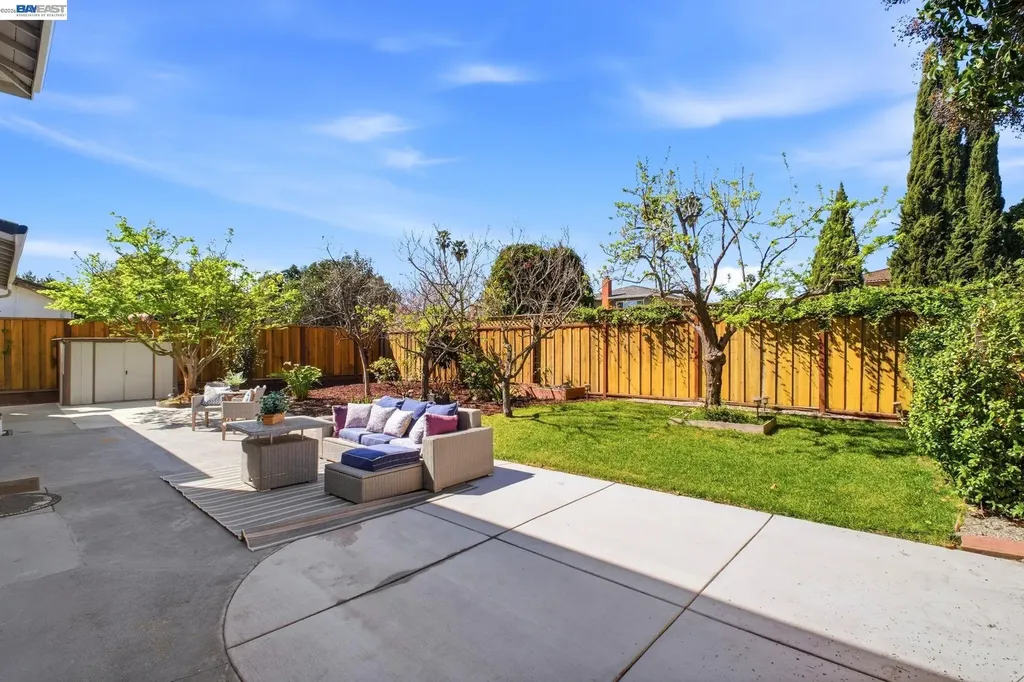 595 Seville Place Fremont CA 94539