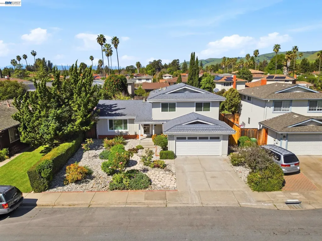 595 Seville Place Fremont CA 94539