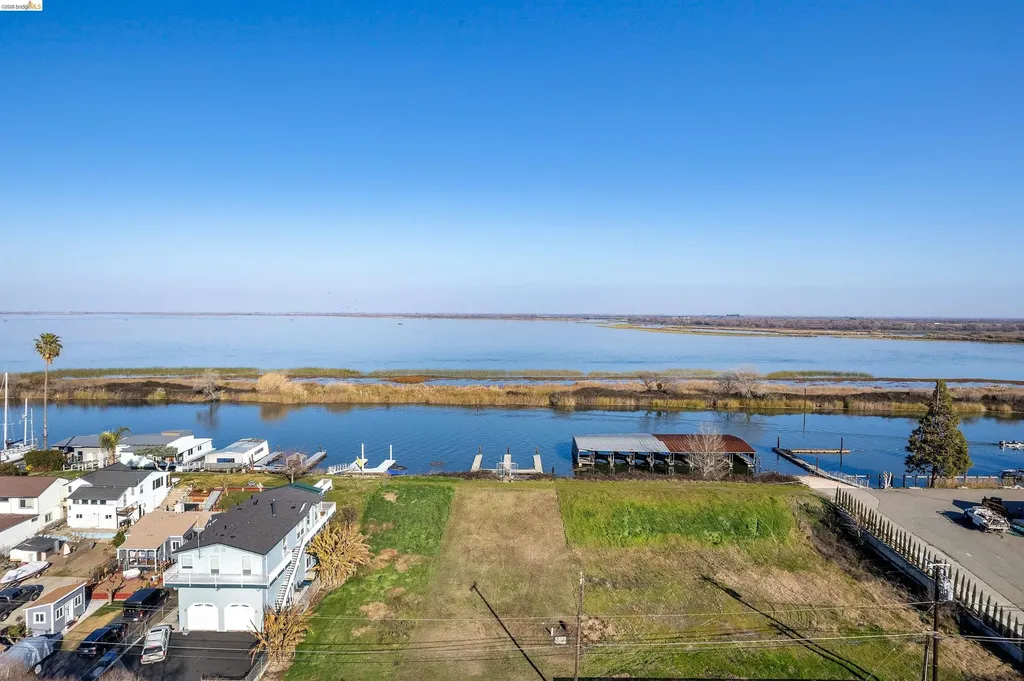 6831 Riverview Road Bethel Island CA 94511