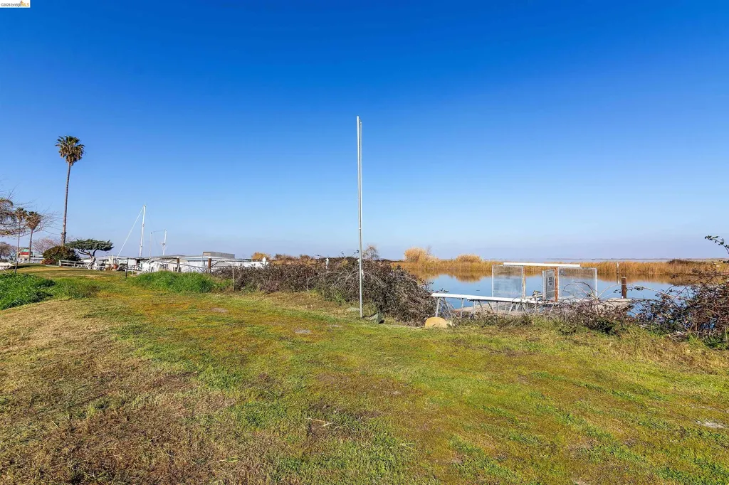 6831 Riverview Road Bethel Island CA 94511