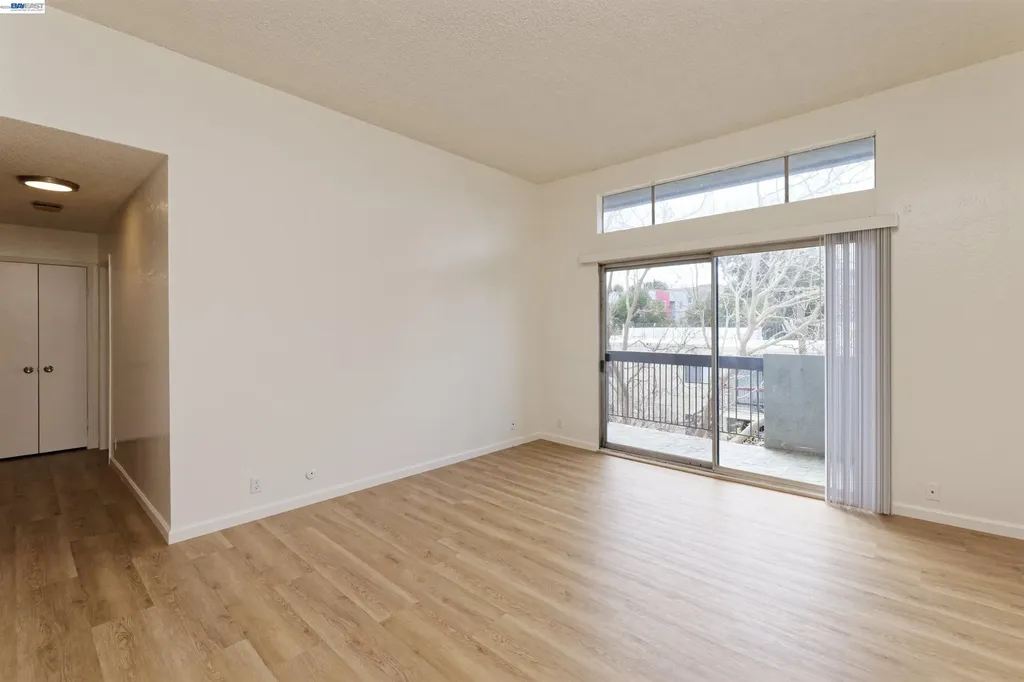150 Pearl Street Oakland CA 94611