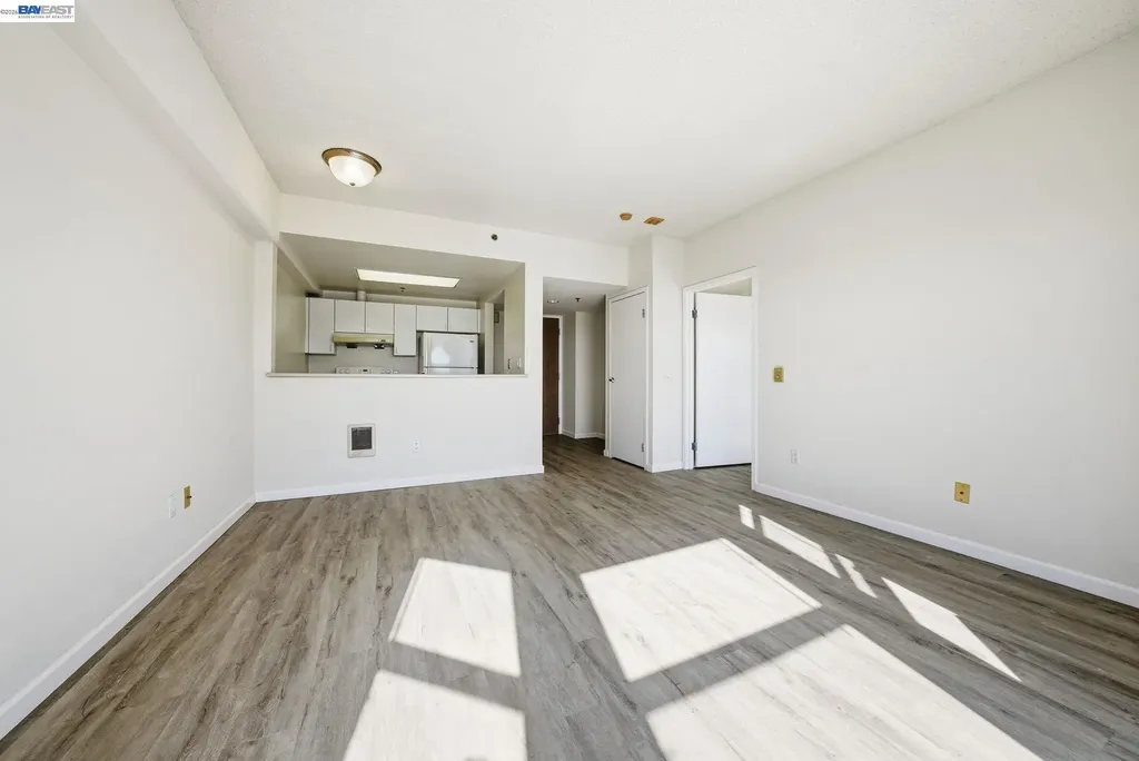 989 Webster Street Oakland CA 94601