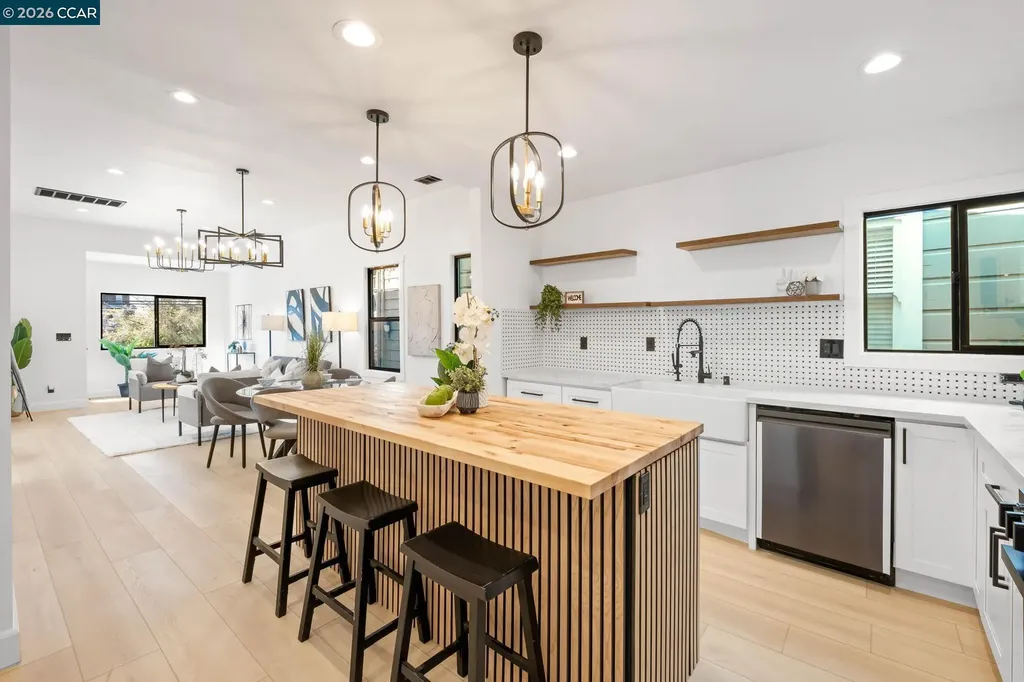 1920 Linden Street Oakland CA 94607