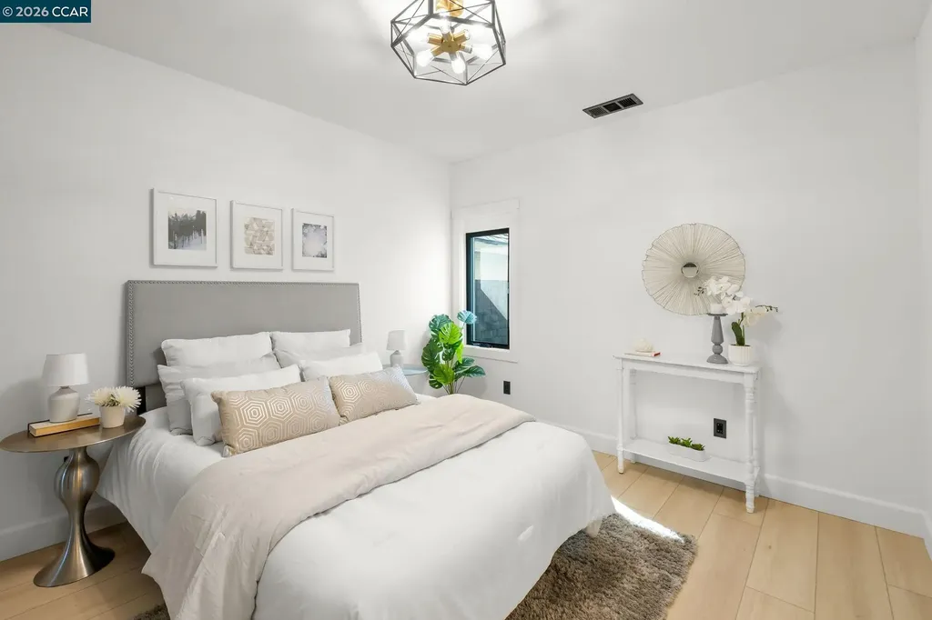 1920 Linden Street Oakland CA 94607