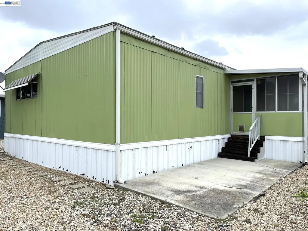 4141 Deep Creek Road Fremont CA 94555