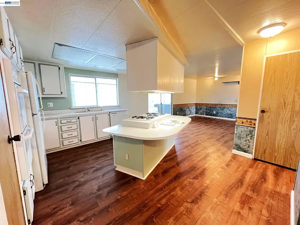4141 Deep Creek Road Fremont CA 94555