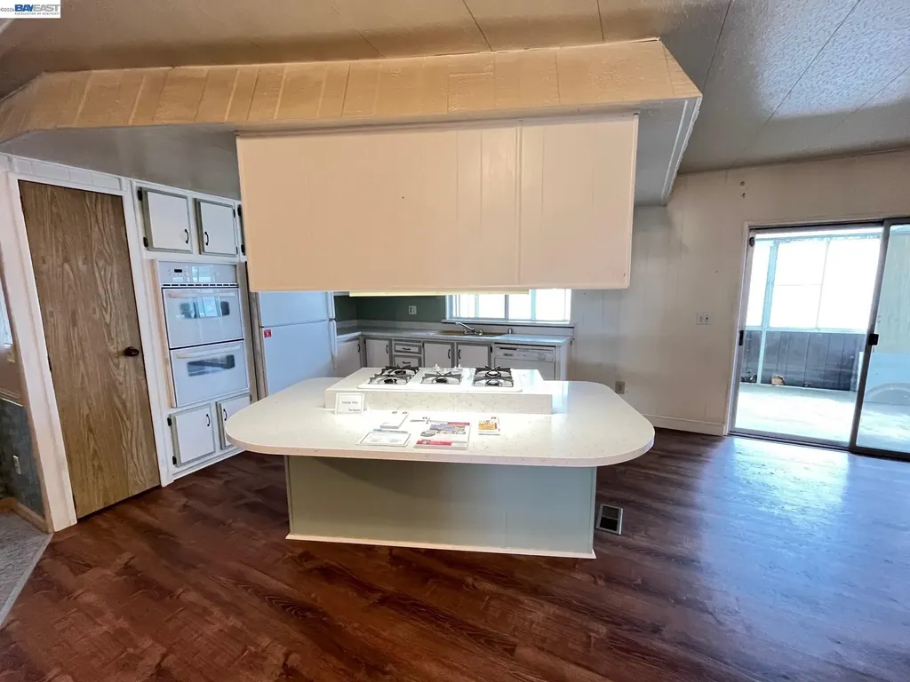 4141 Deep Creek Road Fremont CA 94555