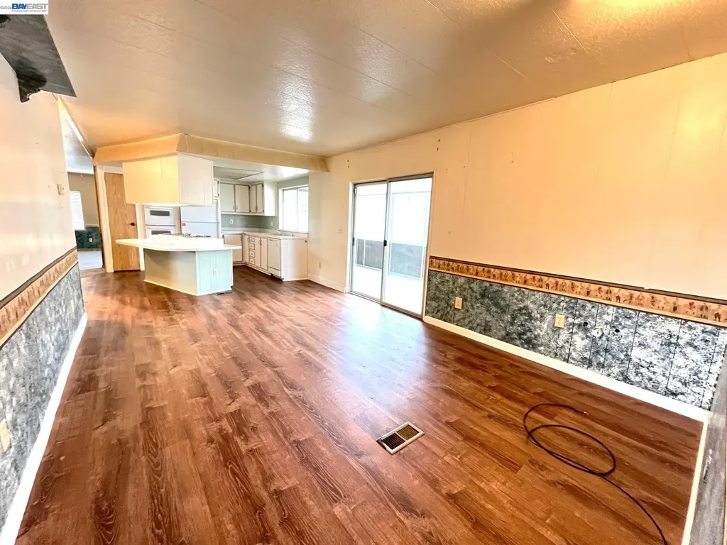 4141 Deep Creek Road Fremont CA 94555