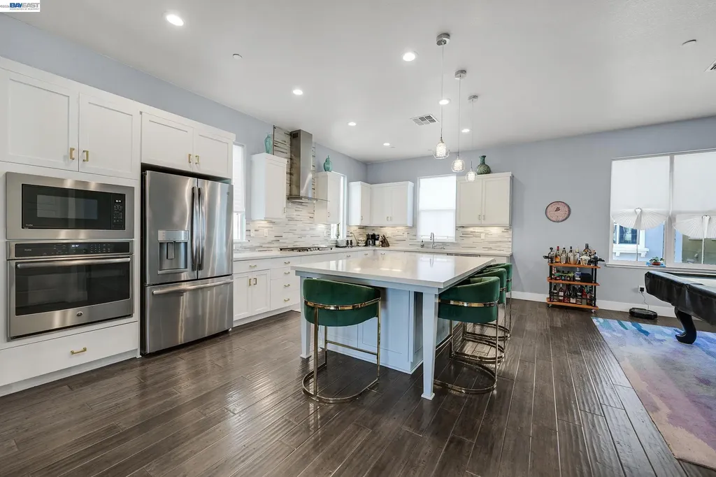 7228 Carneros Lane Dublin CA 94568