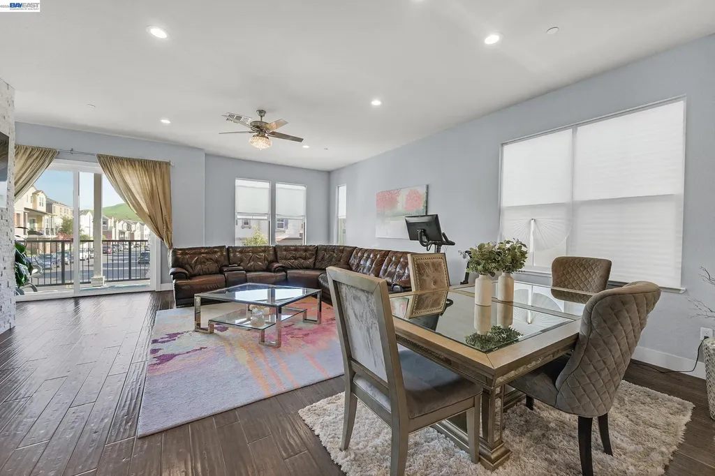 7228 Carneros Lane Dublin CA 94568