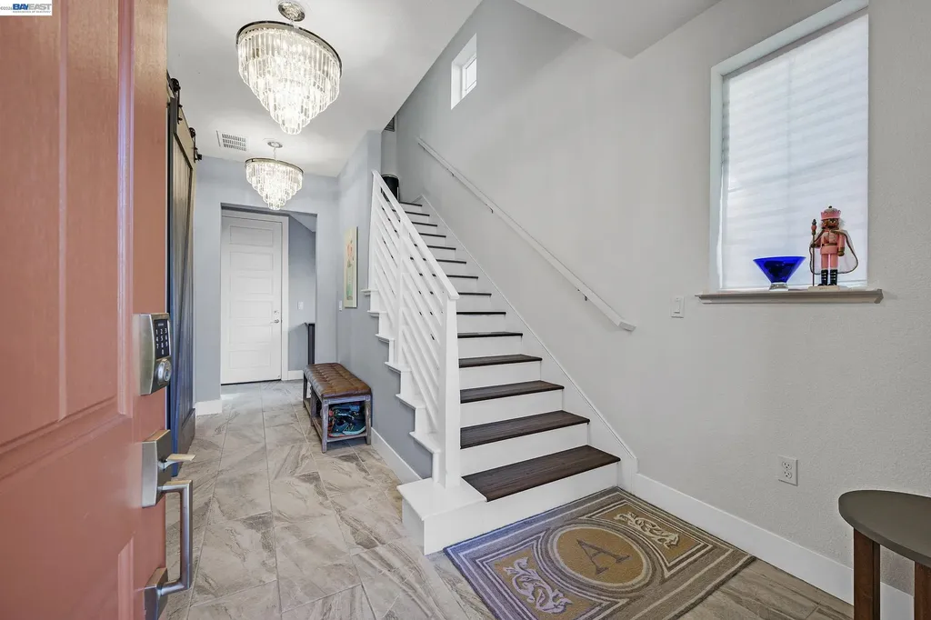 7228 Carneros Lane Dublin CA 94568