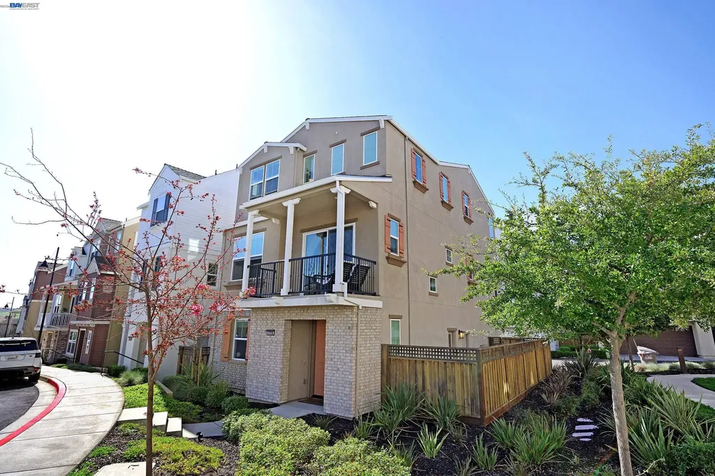 7228 Carneros Lane Dublin CA 94568