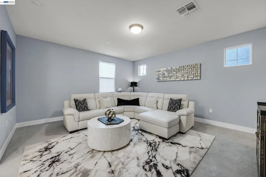 7228 Carneros Lane Dublin CA 94568