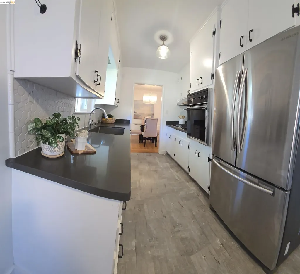 1142 Oakwood Avenue Vallejo CA 94591