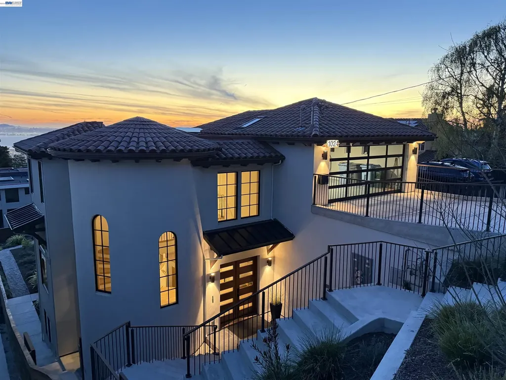 Berkeley CA, 1024 Grizzly Peak Boulevard