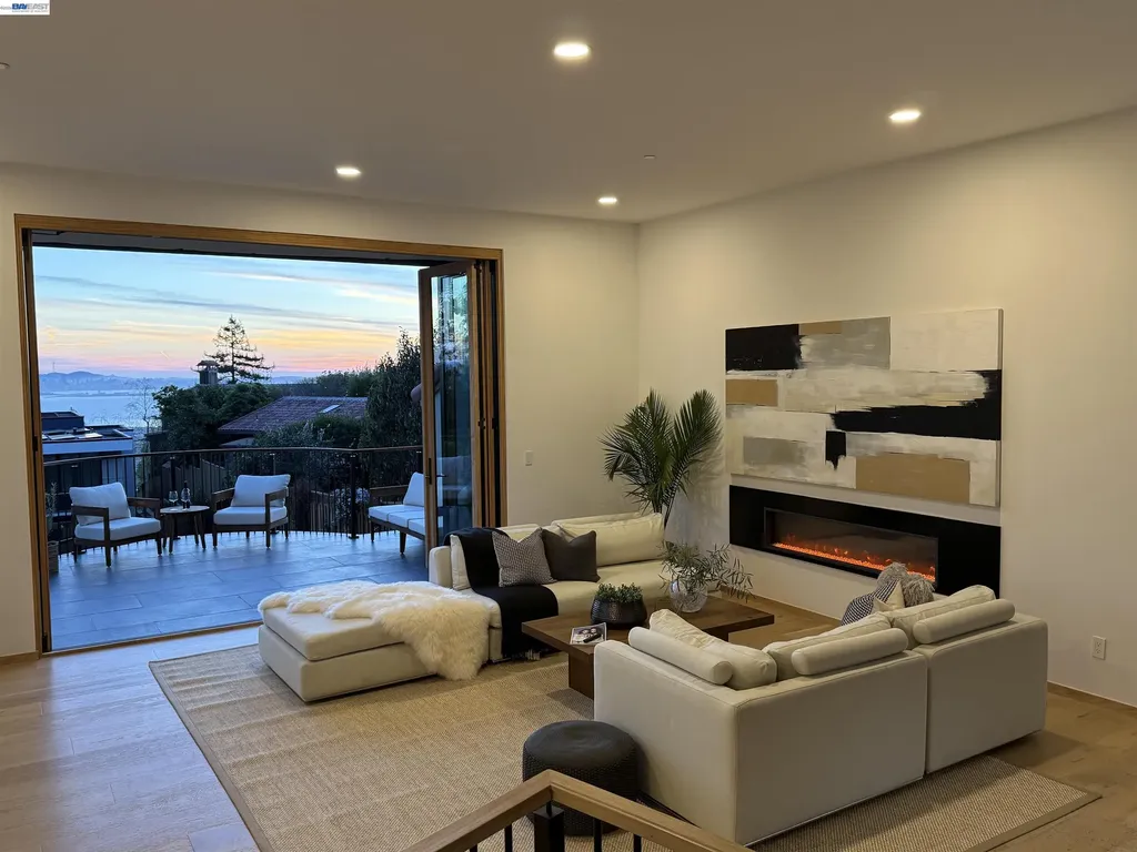 1024 Grizzly Peak Boulevard Berkeley CA 94708