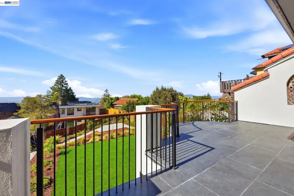 1024 Grizzly Peak Boulevard Berkeley CA 94708