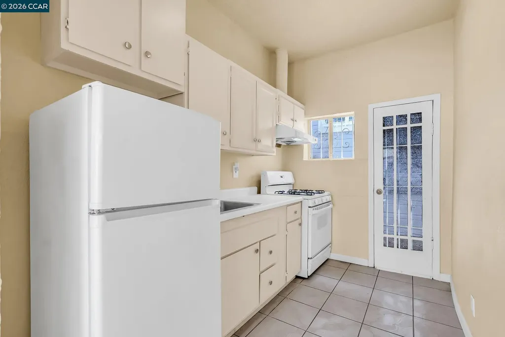 2150 35th Avenue Oakland CA 94601