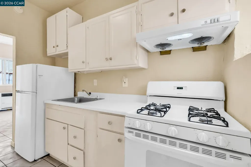 2150 35th Avenue Oakland CA 94601