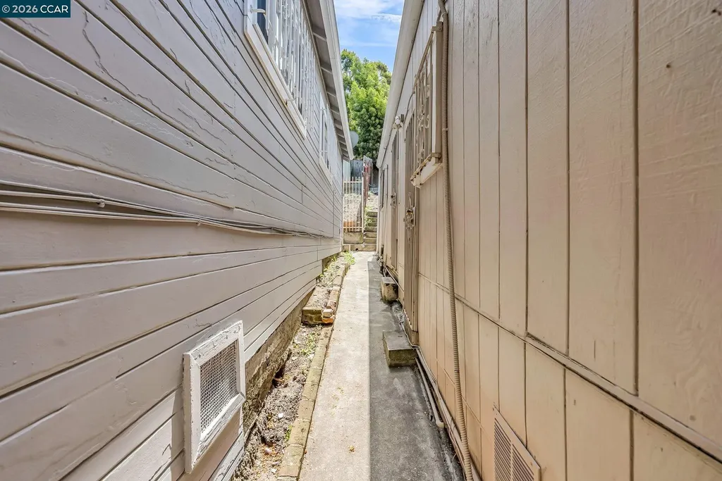 2150 35th Avenue Oakland CA 94601