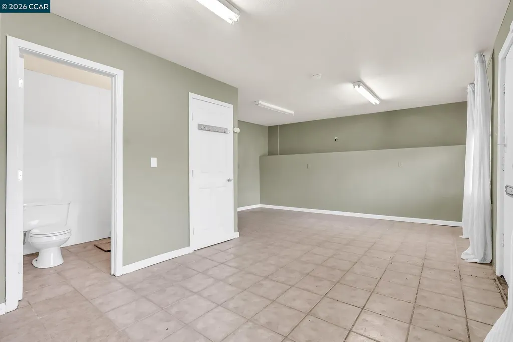 2150 35th Avenue Oakland CA 94601