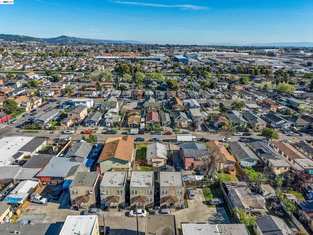 1061 71st Avenue Oakland CA 94621