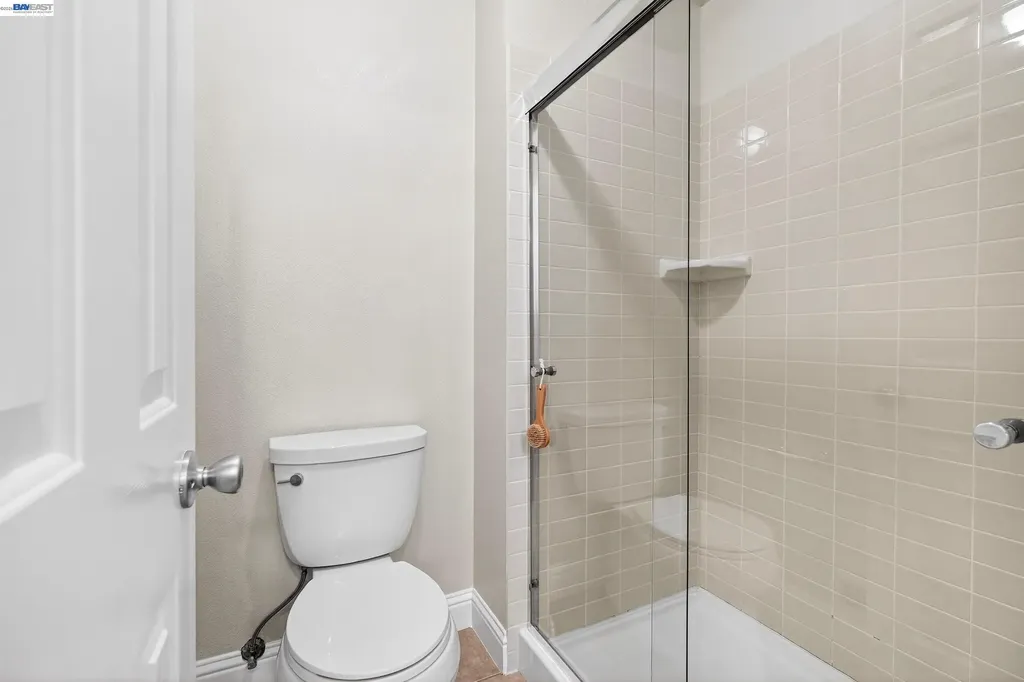 5170 Saddle Brook Drive Oakland CA 94619