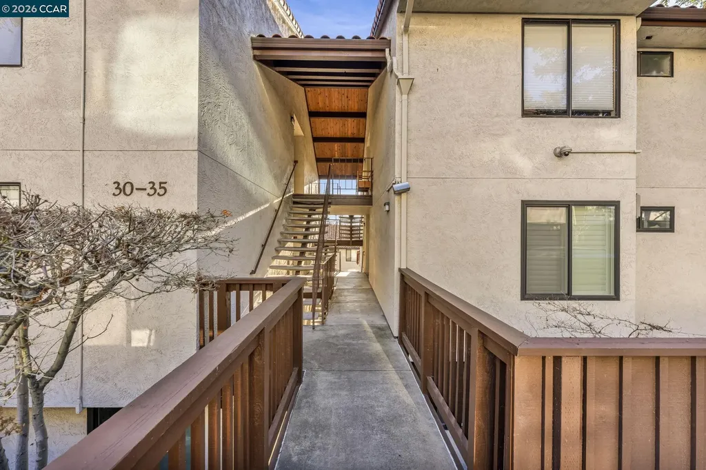 22135 Sevilla Road Hayward CA 94541