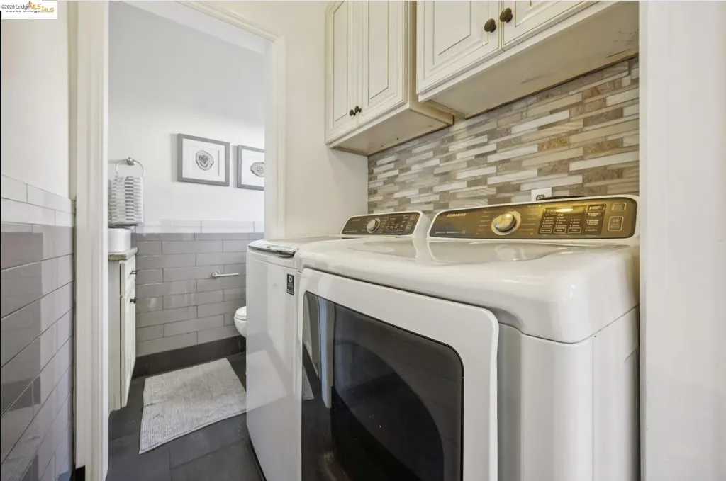2749 17th Street Oakland CA 94601