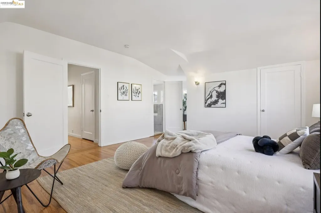 2749 17th Street Oakland CA 94601