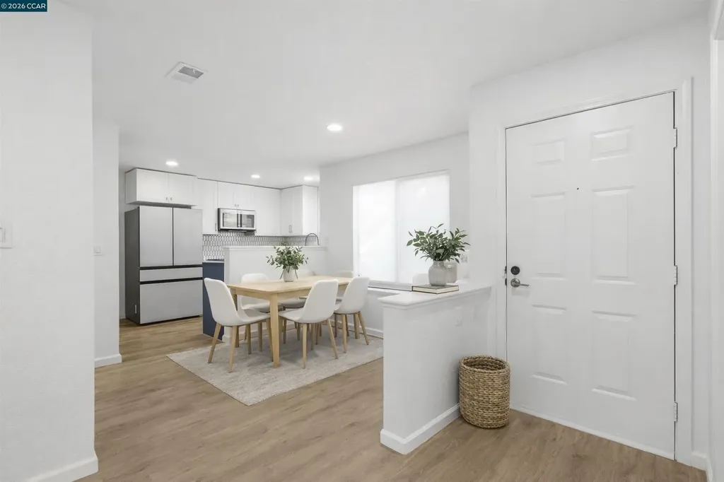 1101 Chelsea Hercules CA 94547