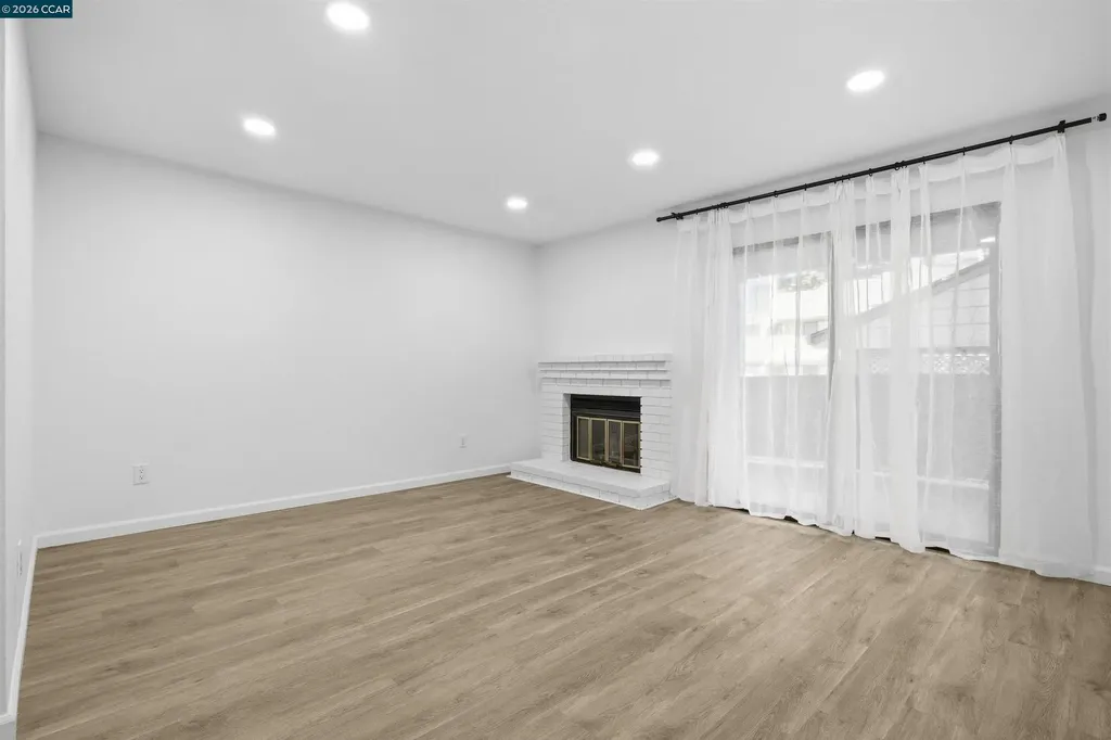 1101 Chelsea Hercules CA 94547