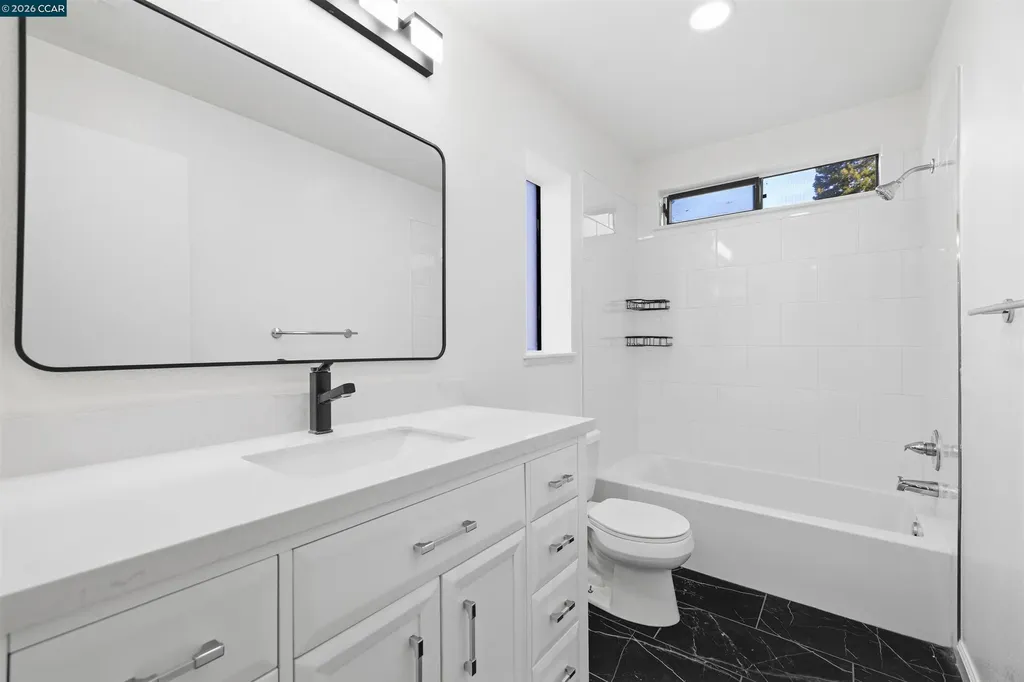 1101 Chelsea Hercules CA 94547