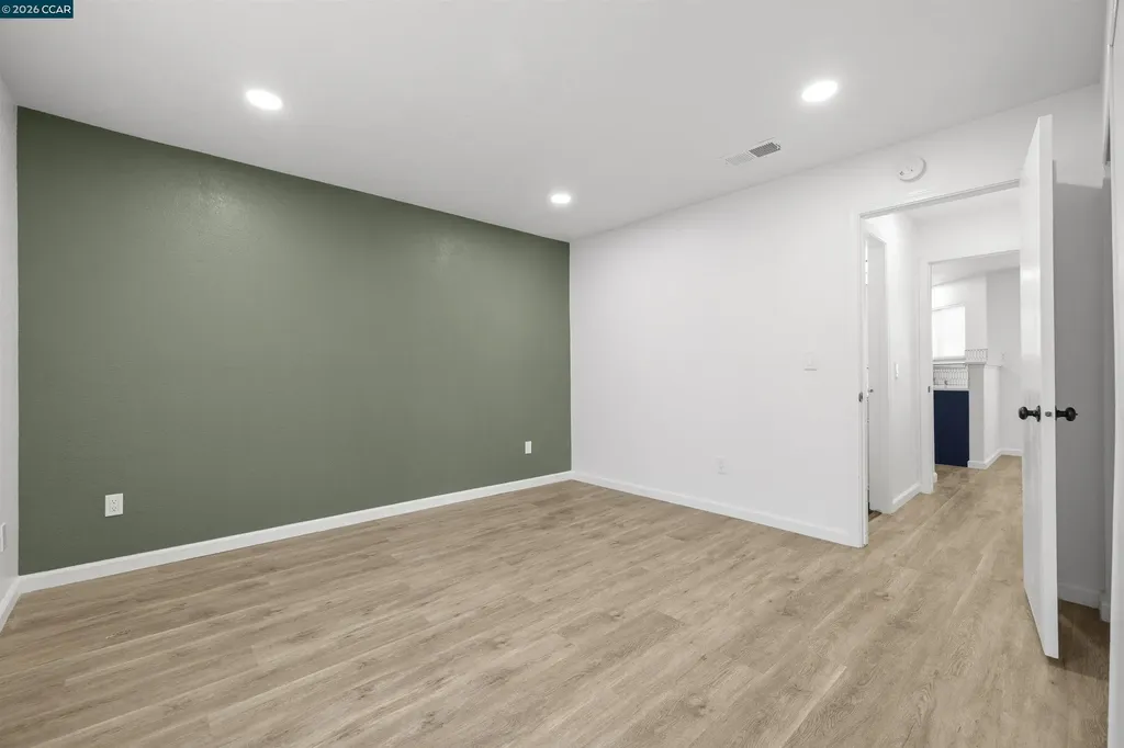 1101 Chelsea Hercules CA 94547