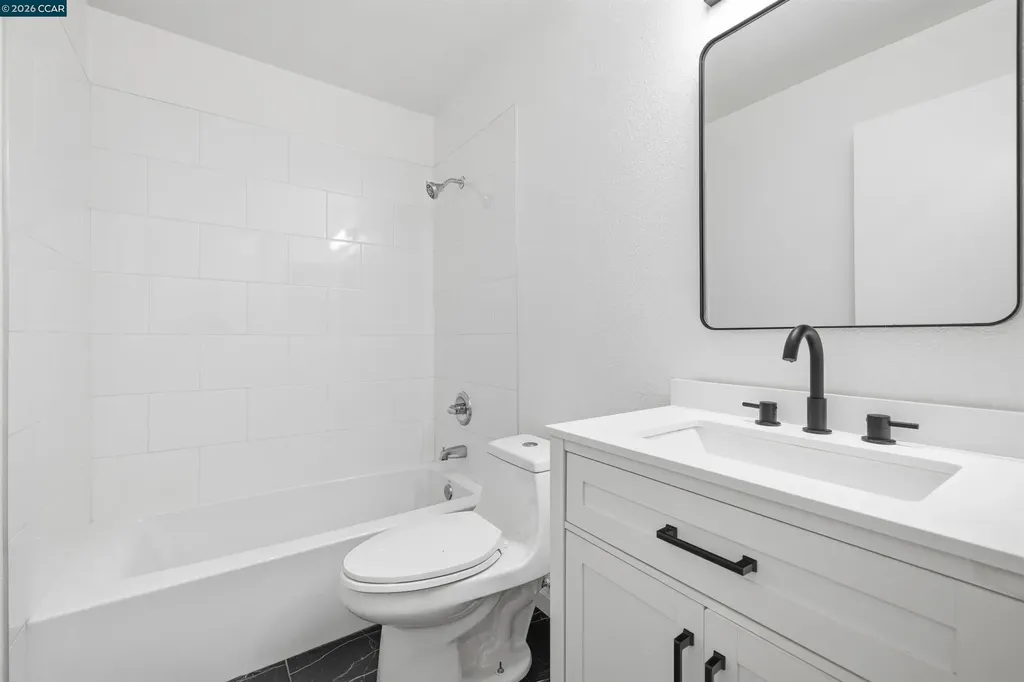 1101 Chelsea Hercules CA 94547