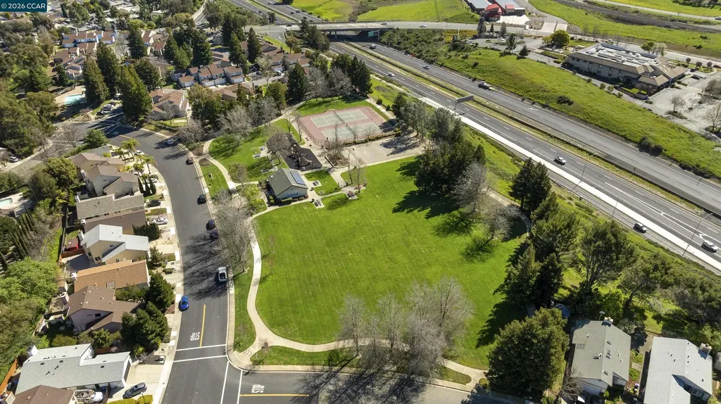 1101 Chelsea Hercules CA 94547