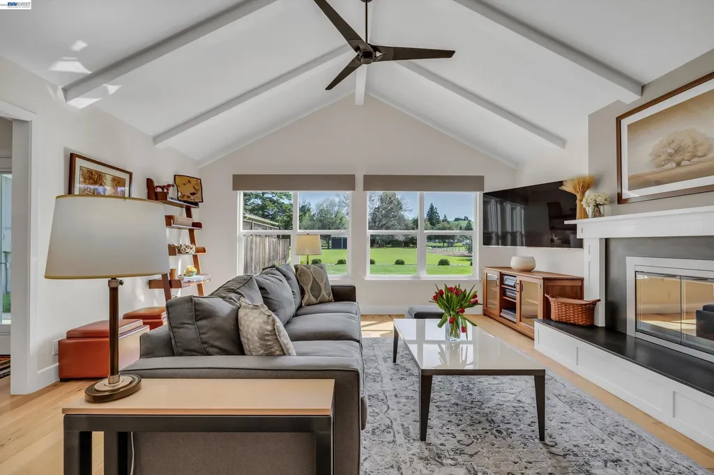 1450 Finley Road Pleasanton CA 94588