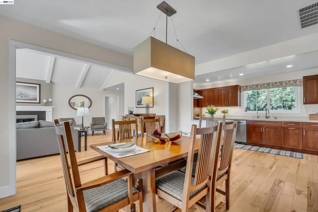 1450 Finley Road Pleasanton CA 94588