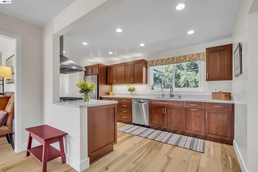 1450 Finley Road Pleasanton CA 94588