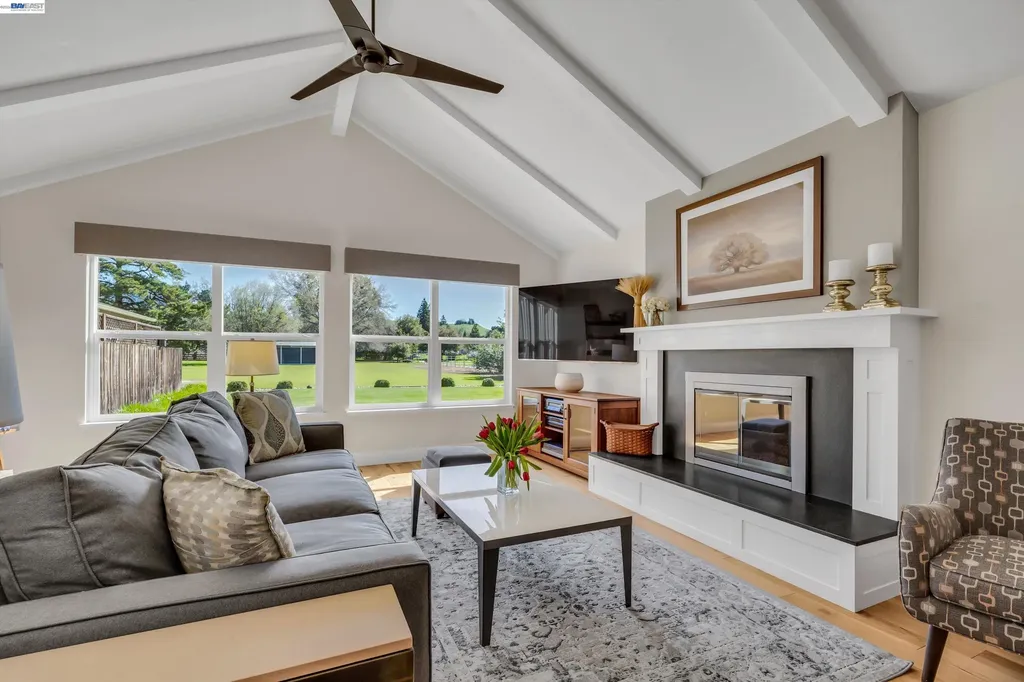 1450 Finley Road Pleasanton CA 94588