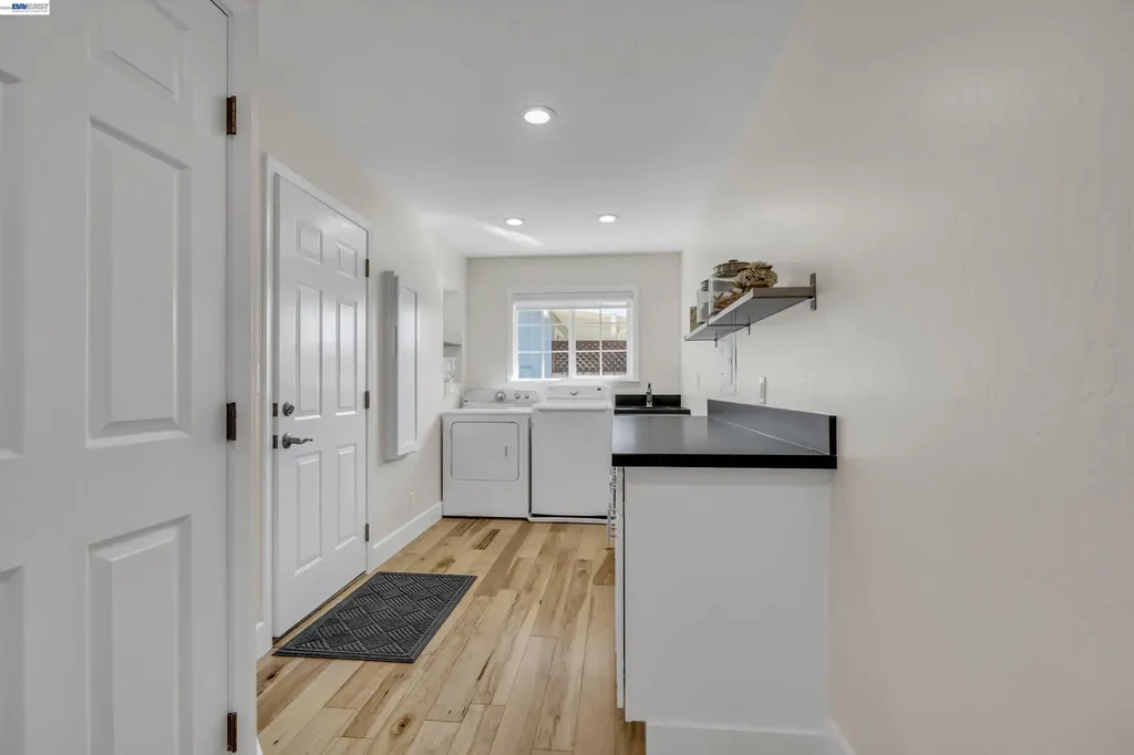 1450 Finley Road Pleasanton CA 94588