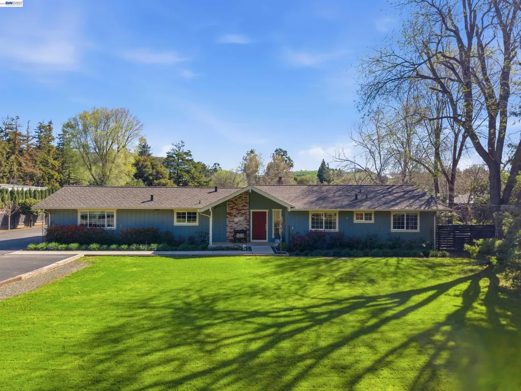 1450 Finley Road Pleasanton CA 94588