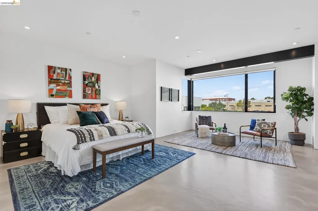 Berkeley CA, 811 Folger Avenue