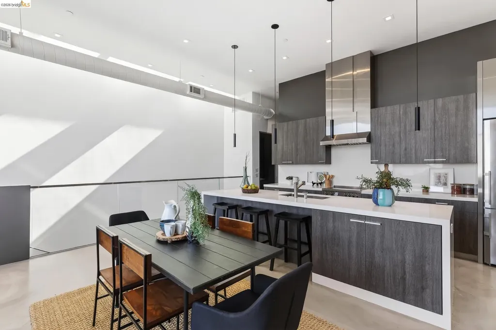 811 Folger Avenue Berkeley CA 94710