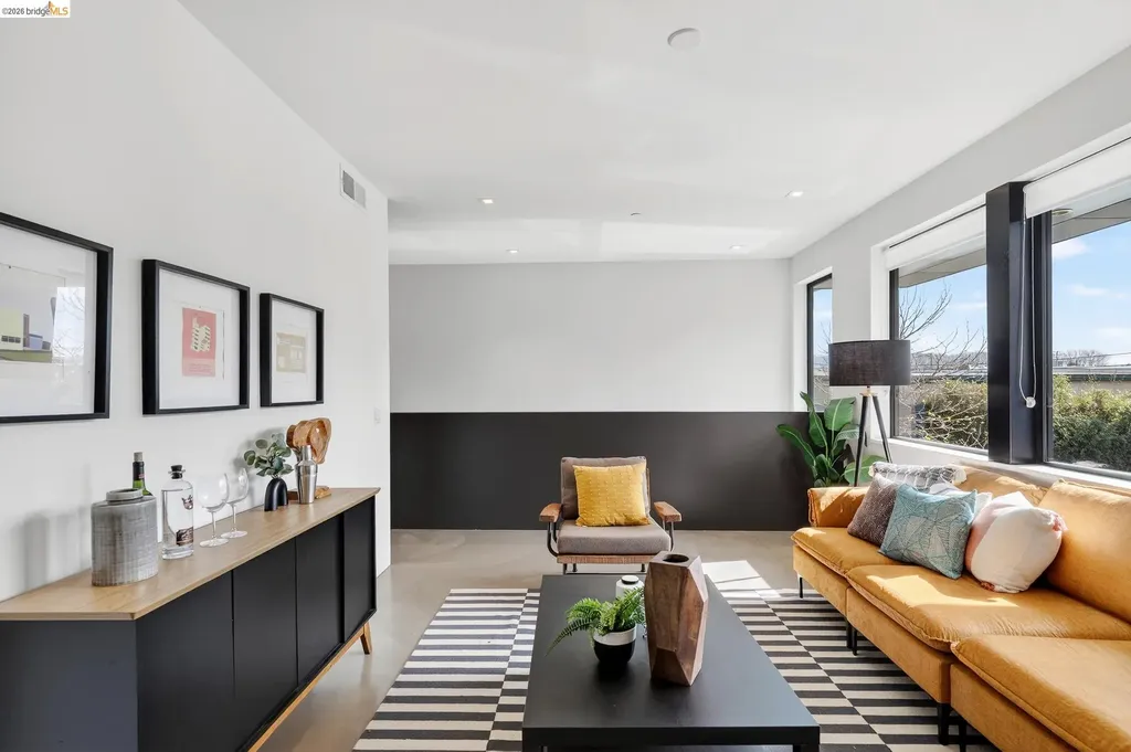 811 Folger Avenue Berkeley CA 94710