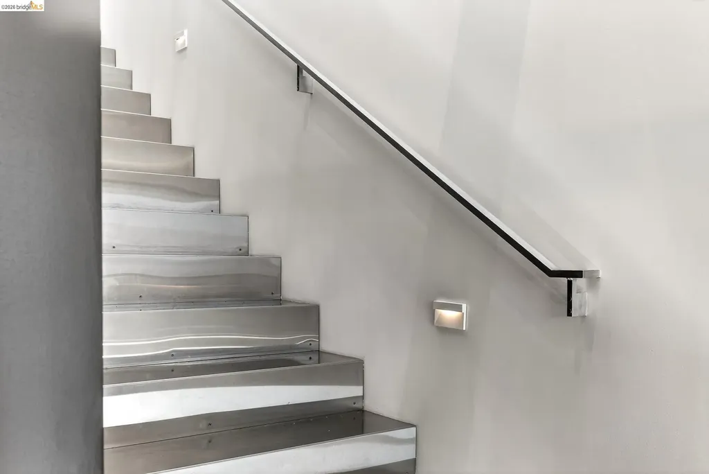 811 Folger Avenue Berkeley CA 94710