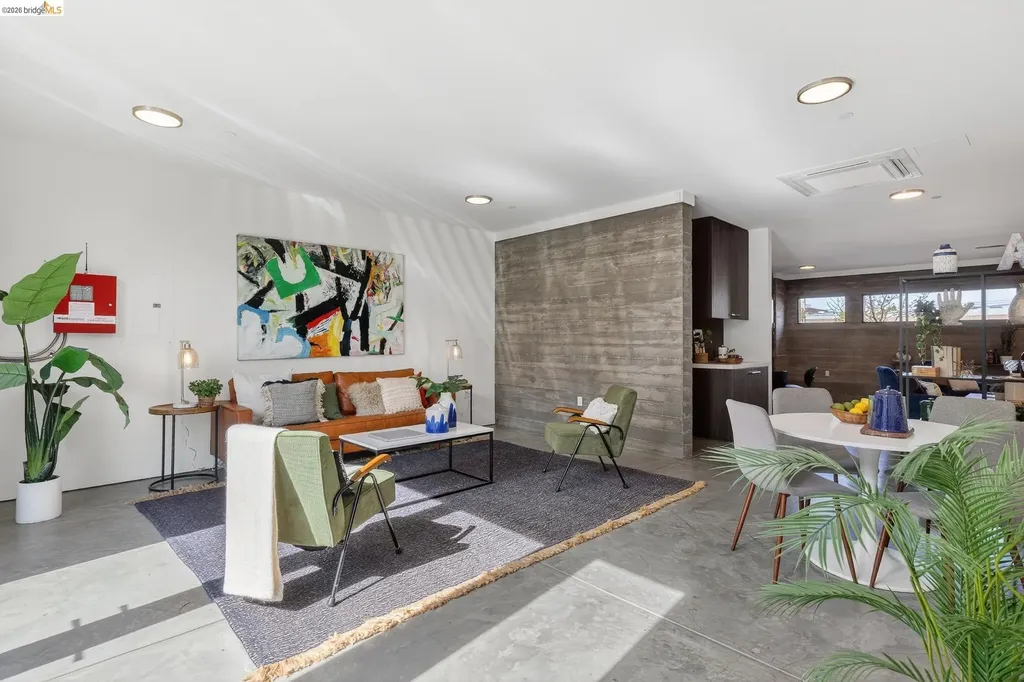 811 Folger Avenue Berkeley CA 94710