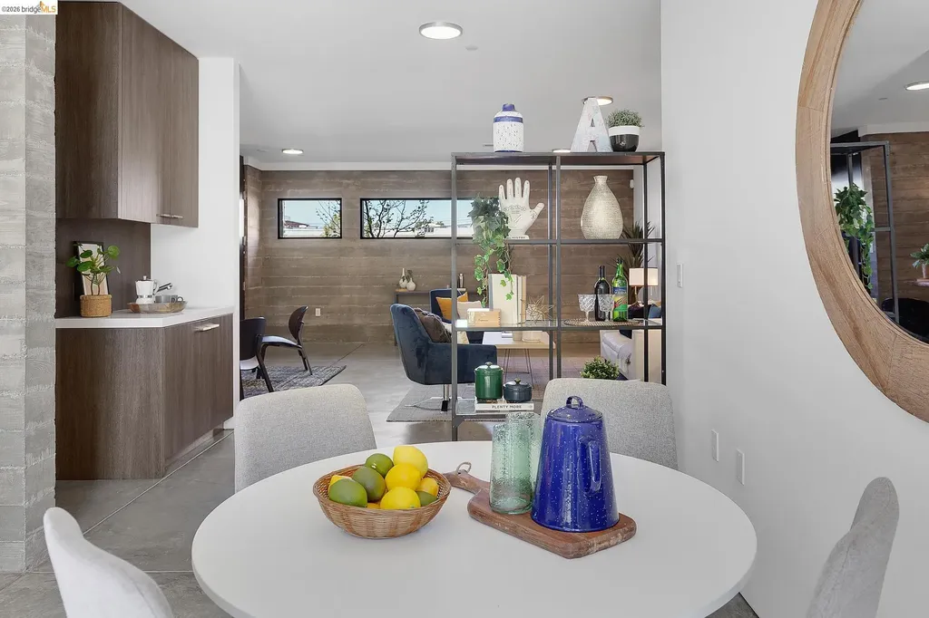 811 Folger Avenue Berkeley CA 94710