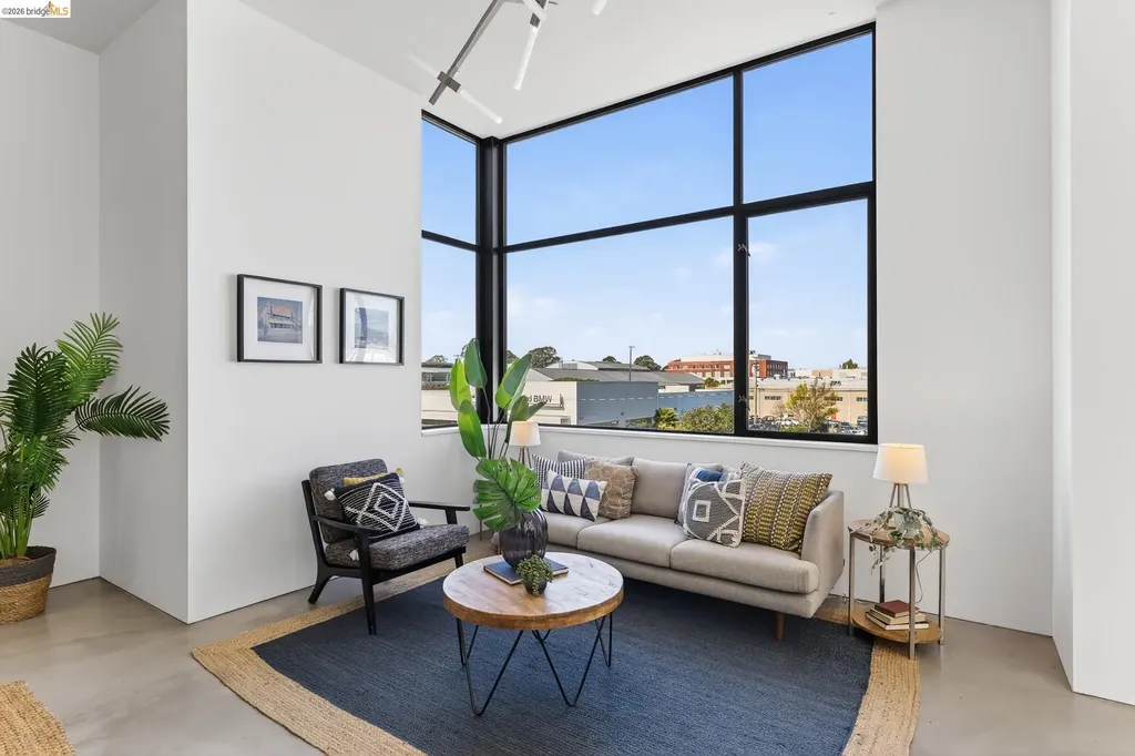 811 Folger Avenue Berkeley CA 94710