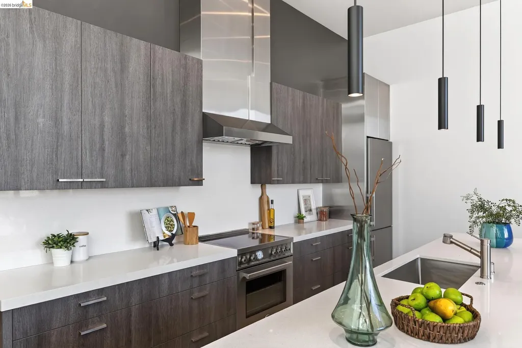 811 Folger Avenue Berkeley CA 94710